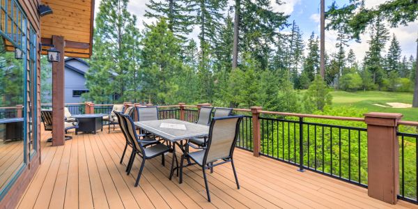 Tips for Enhancing the Appearance of Your Home’s Deck