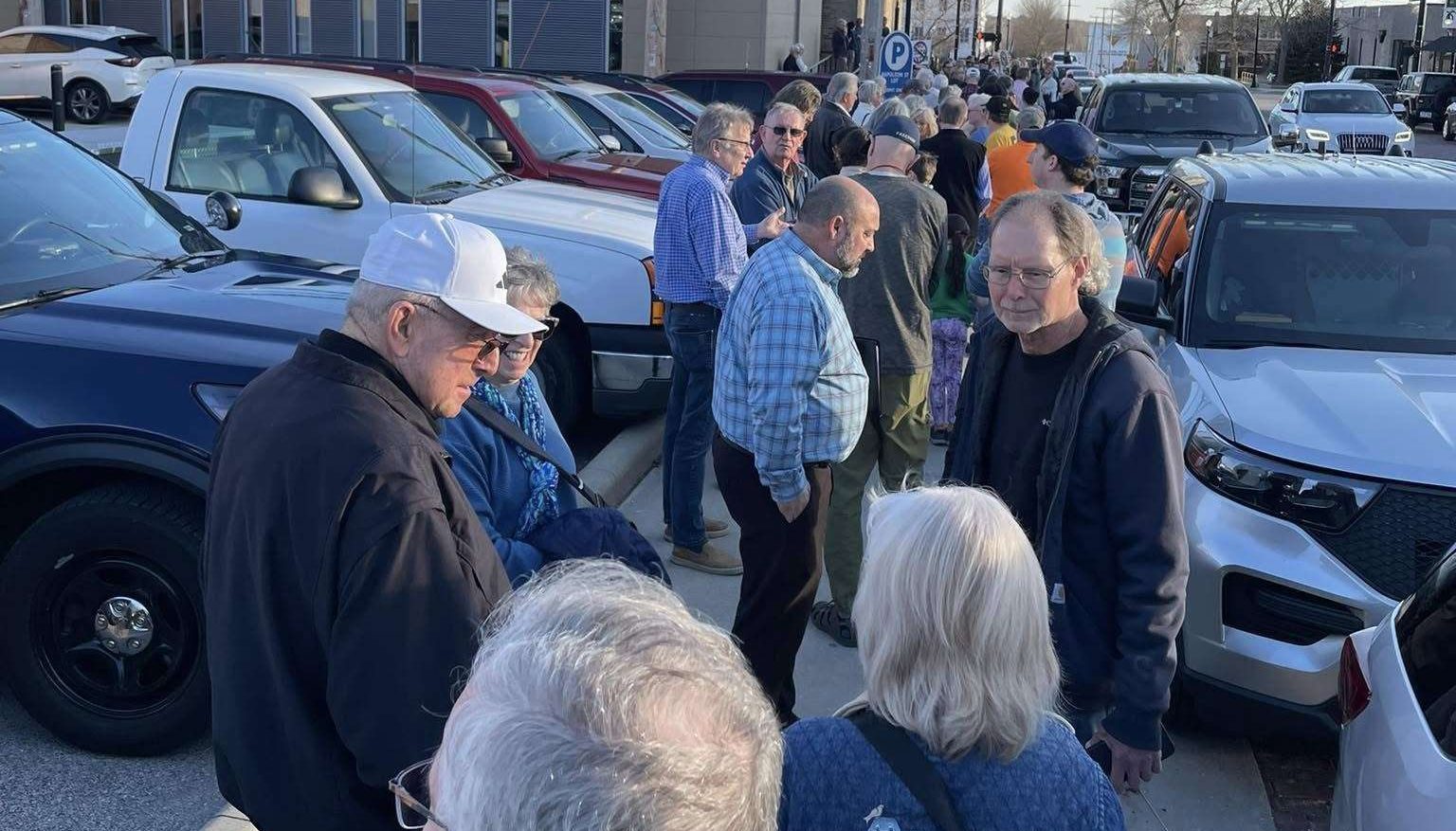 Data Center Opposition Dominates Valpo City Council & Data Center Pulls Out 59 valparaiso residents waiting in line at the city council meeting to protest the data center e1741734397735