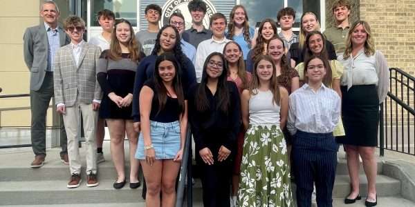 Valpo May Jon Costas Youth Council Has May 30th Deadline 1 valparaiso Mayor Jon Costas Youth Council about their experience on the council